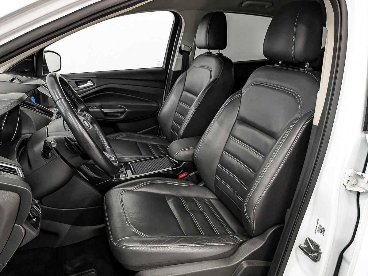 Ford Kuga б/у, 2016, Автоматическая. Фото: #17