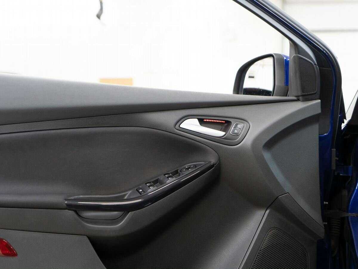 Ford Focus б/у, 2017, Автоматическая. Фото: #15