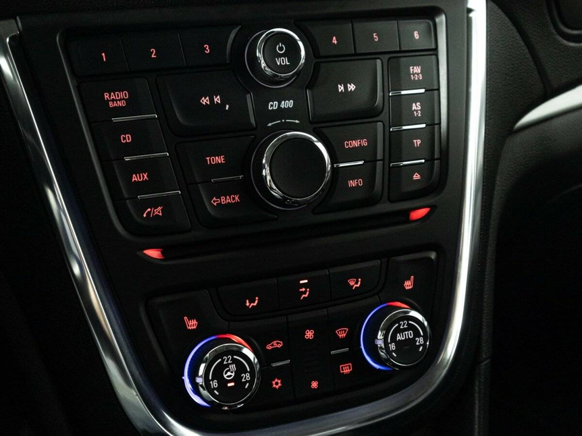 Opel Mokka б/у, 2012, Автоматическая. Фото: #15