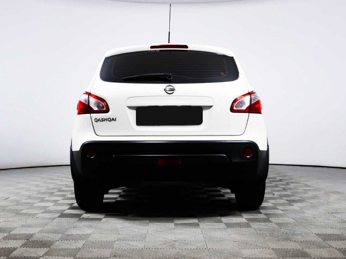 Nissan Qashqai б/у, 2012, Механическая. Фото: #5