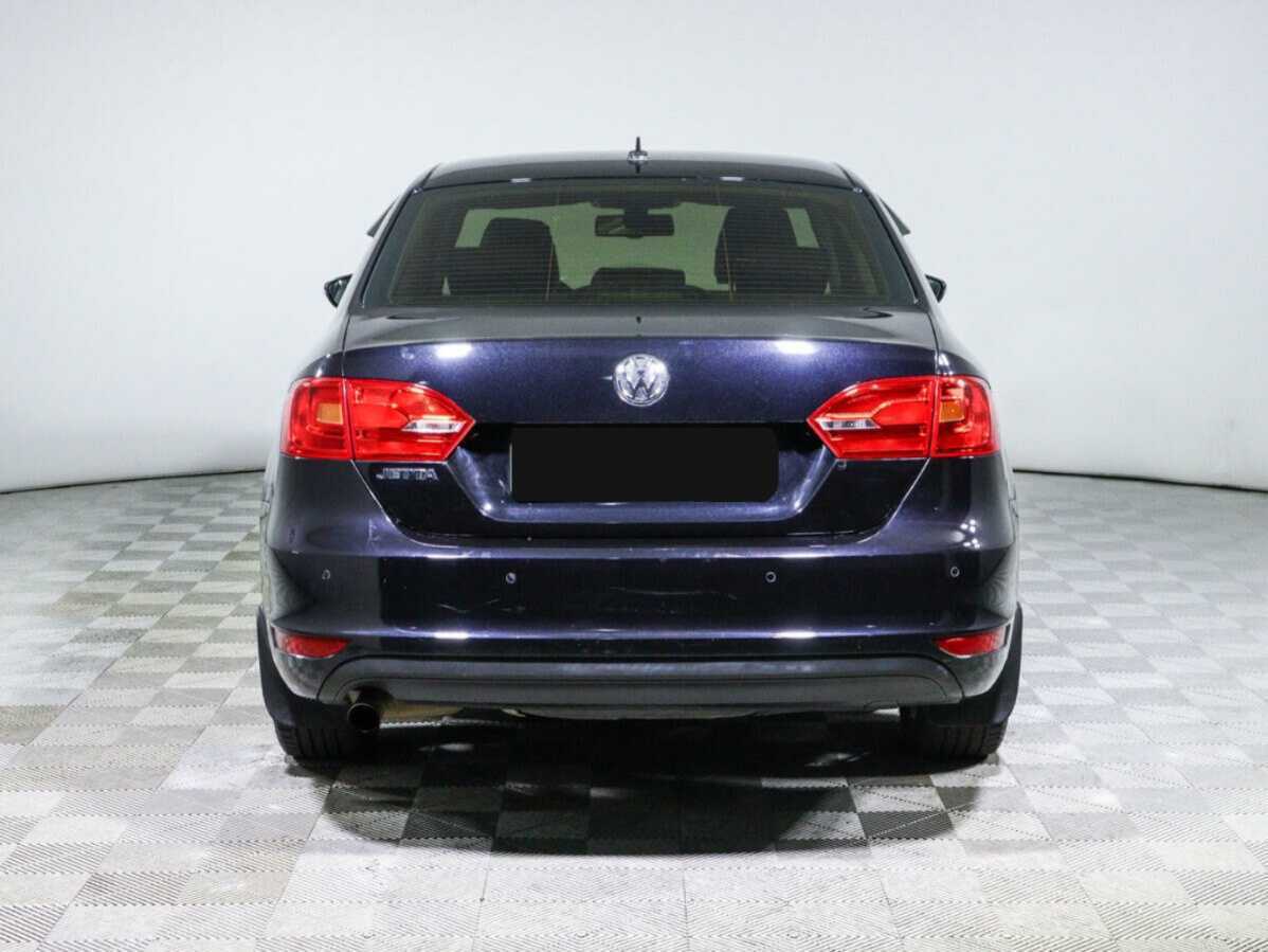 Volkswagen Jetta б/у, 2013, Автоматическая. Фото: #4
