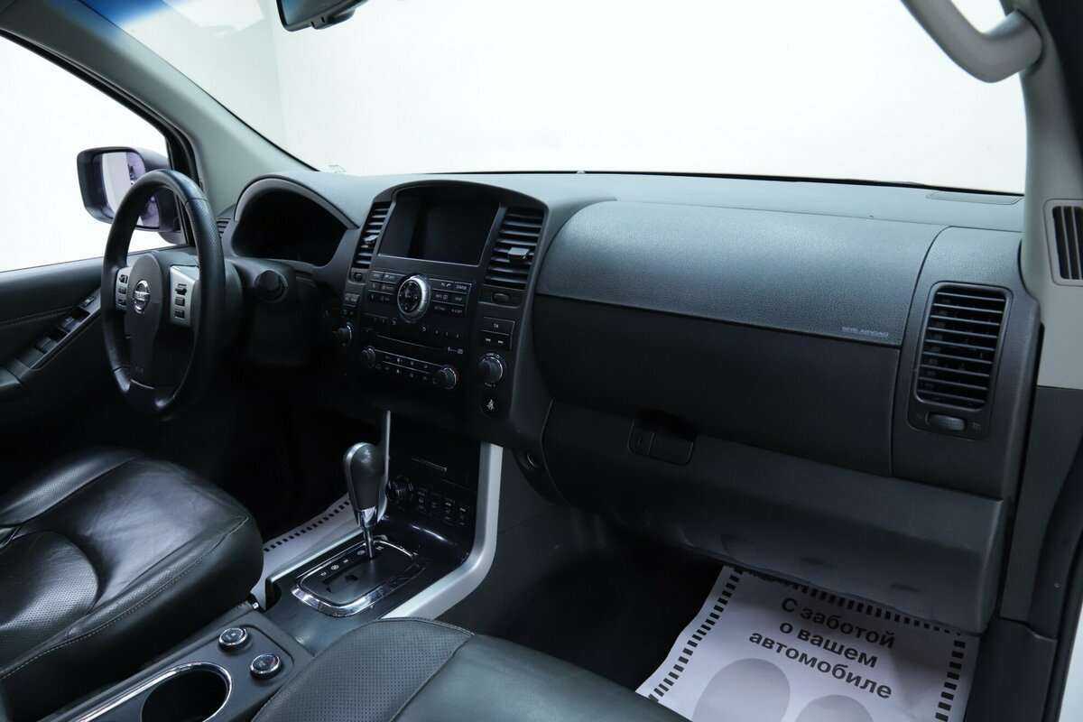 Nissan Pathfinder б/у, 2012, Автоматическая. Фото: #16