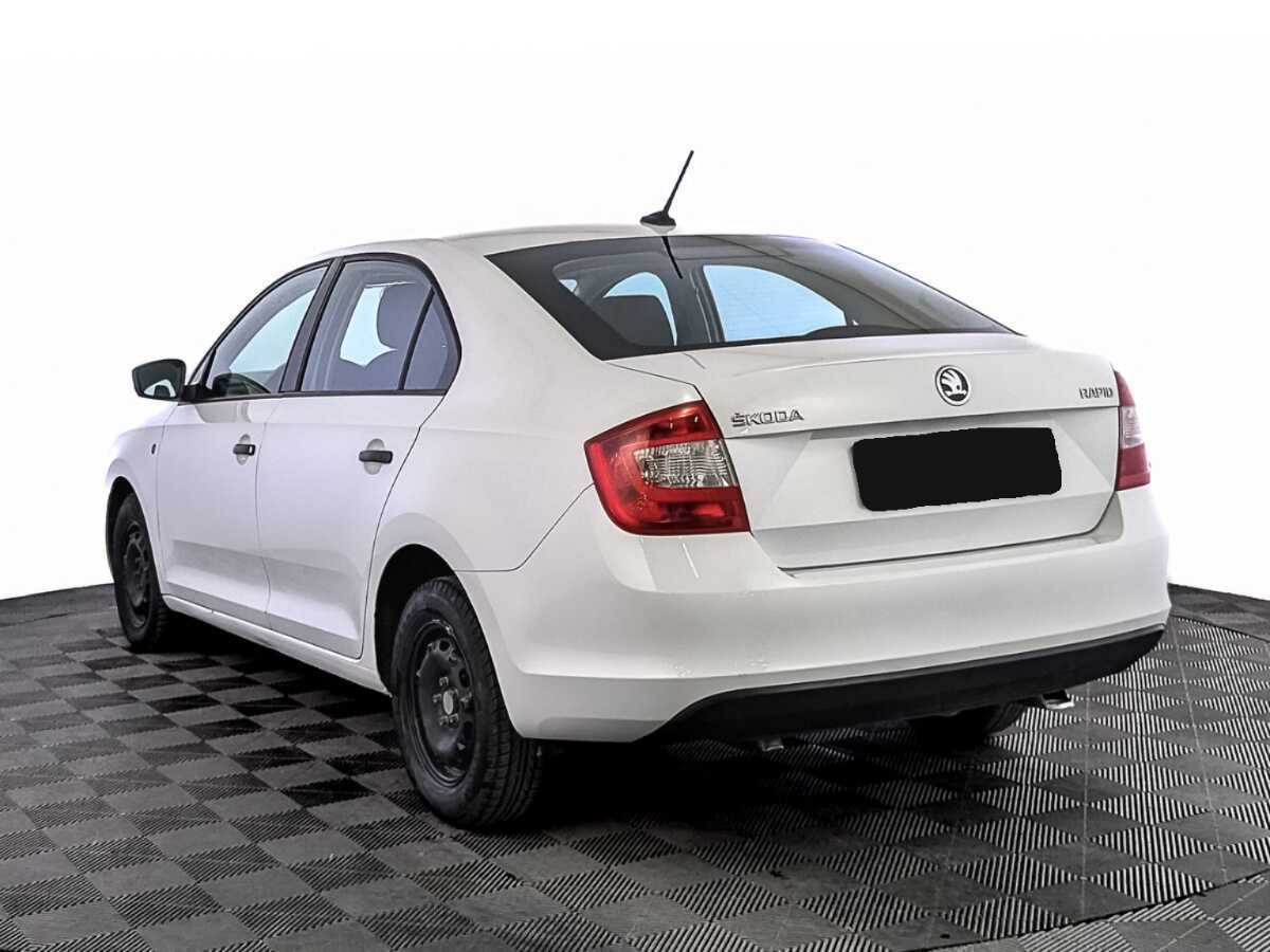 Skoda Rapid б/у, 2017, Механическая. Фото: #6