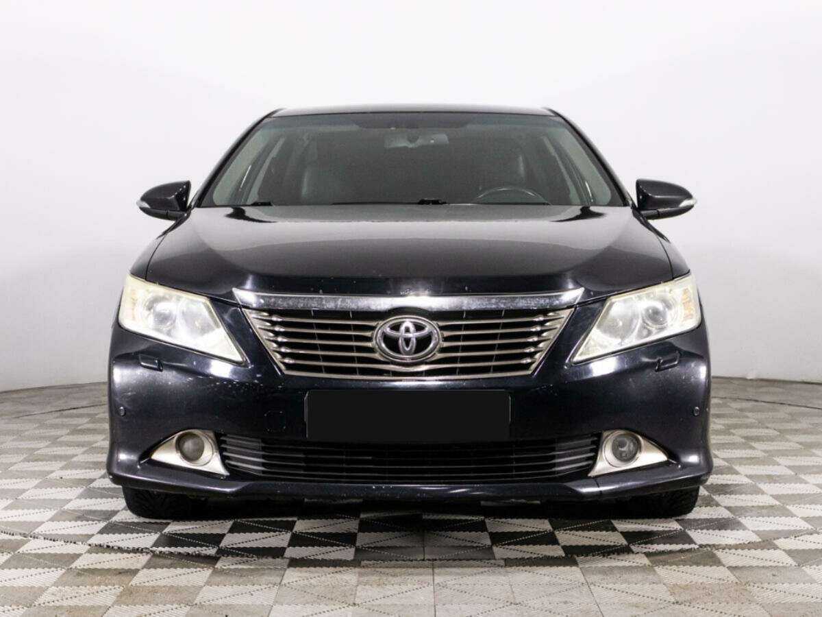 Toyota Camry б/у, 2012, Автоматическая. Фото: #1
