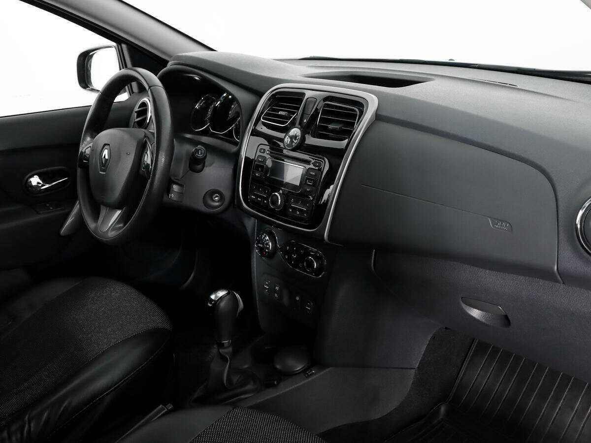 Renault Sandero б/у, 2016, Автоматическая. Фото: #10