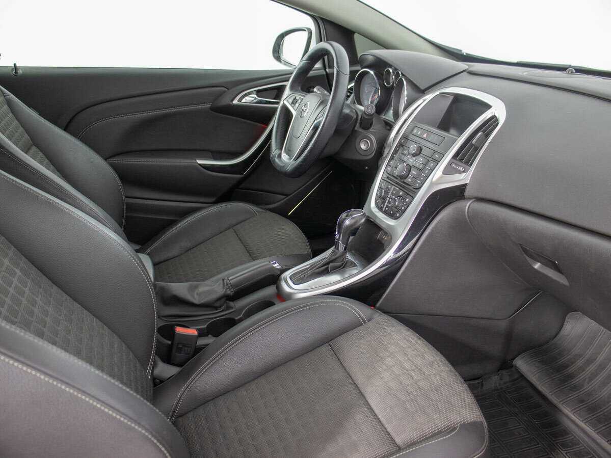 Opel Astra б/у, 2014, Автоматическая. Фото: #8