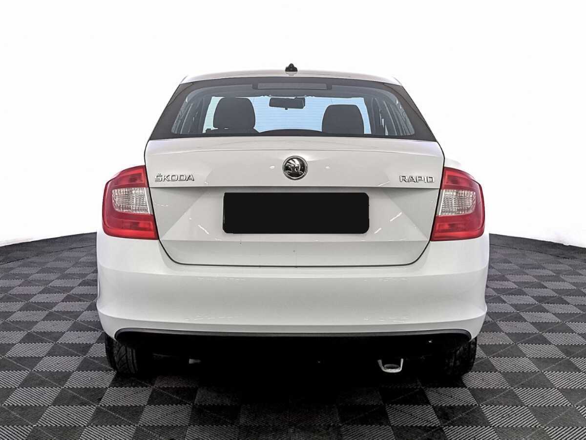 Skoda Rapid б/у, 2017, Механическая. Фото: #5