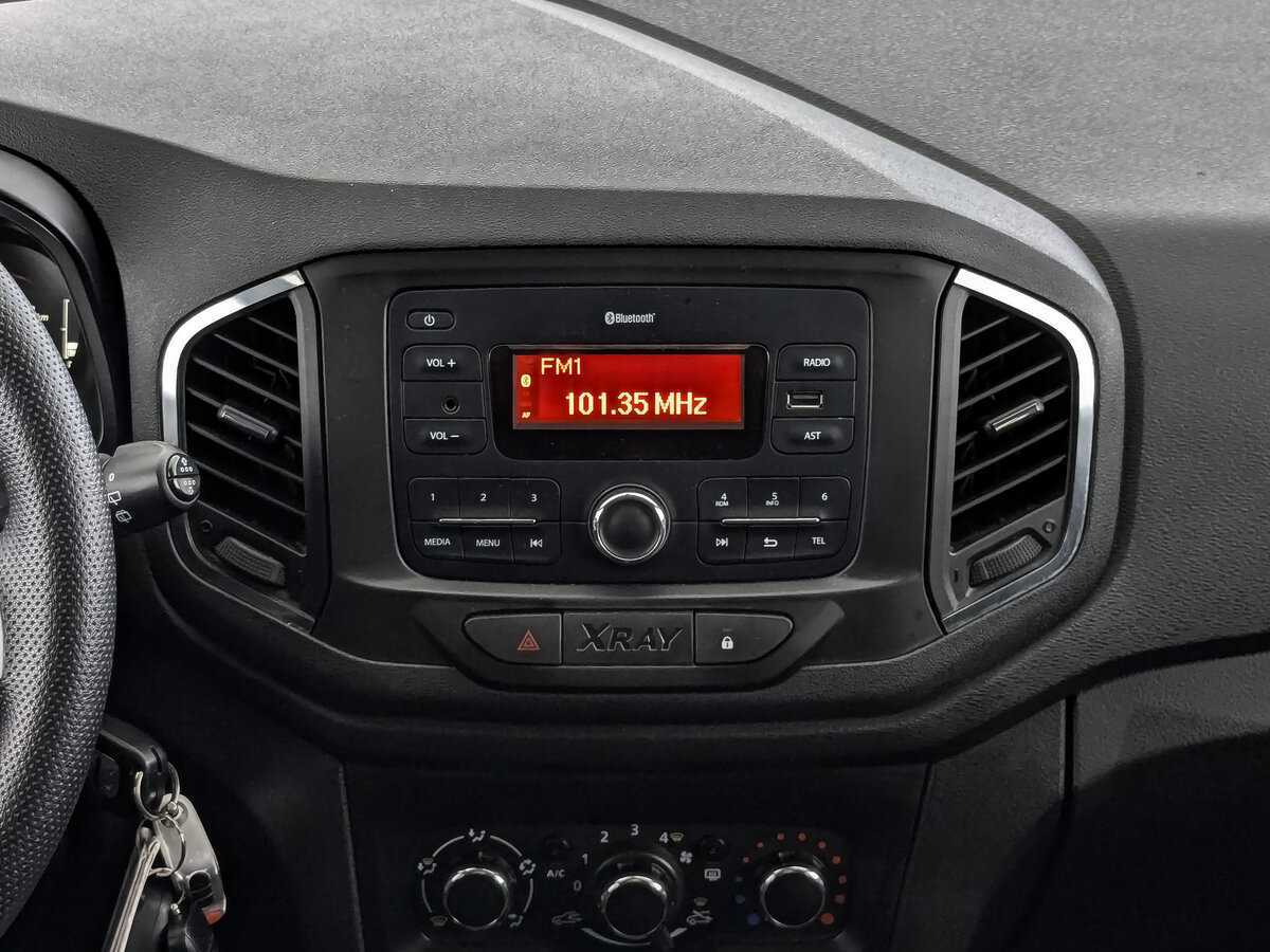 Lada (ВАЗ) XRAY б/у, 2019, Роботизированная. Фото: #12