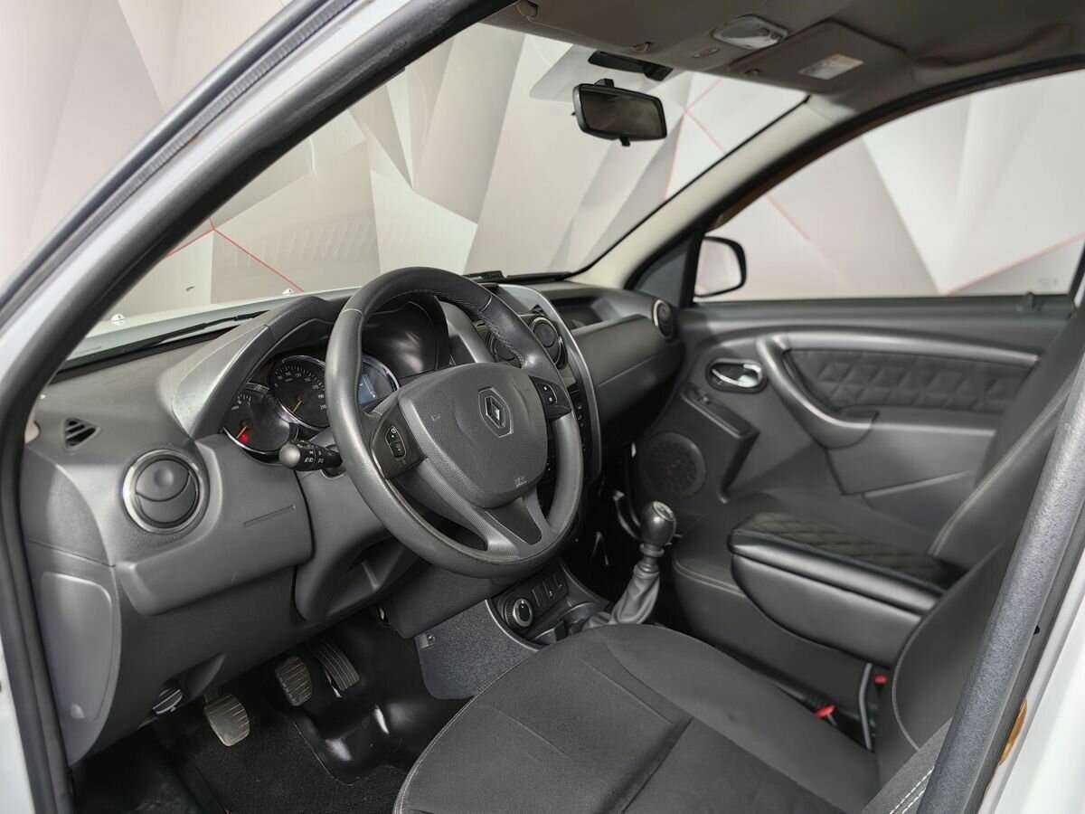 Renault Duster б/у, 2017, Механическая. Фото: #11