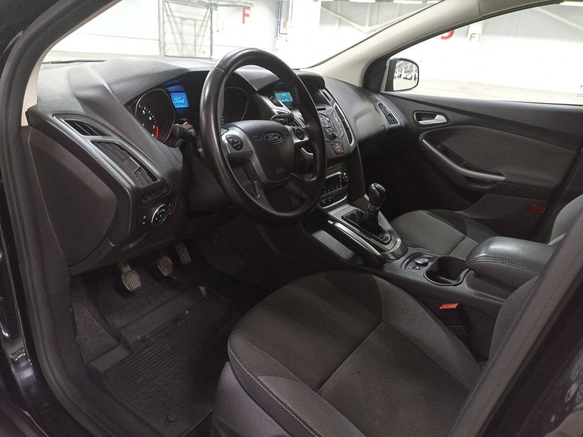 Ford Focus б/у, 2013, Механическая. Фото: #15