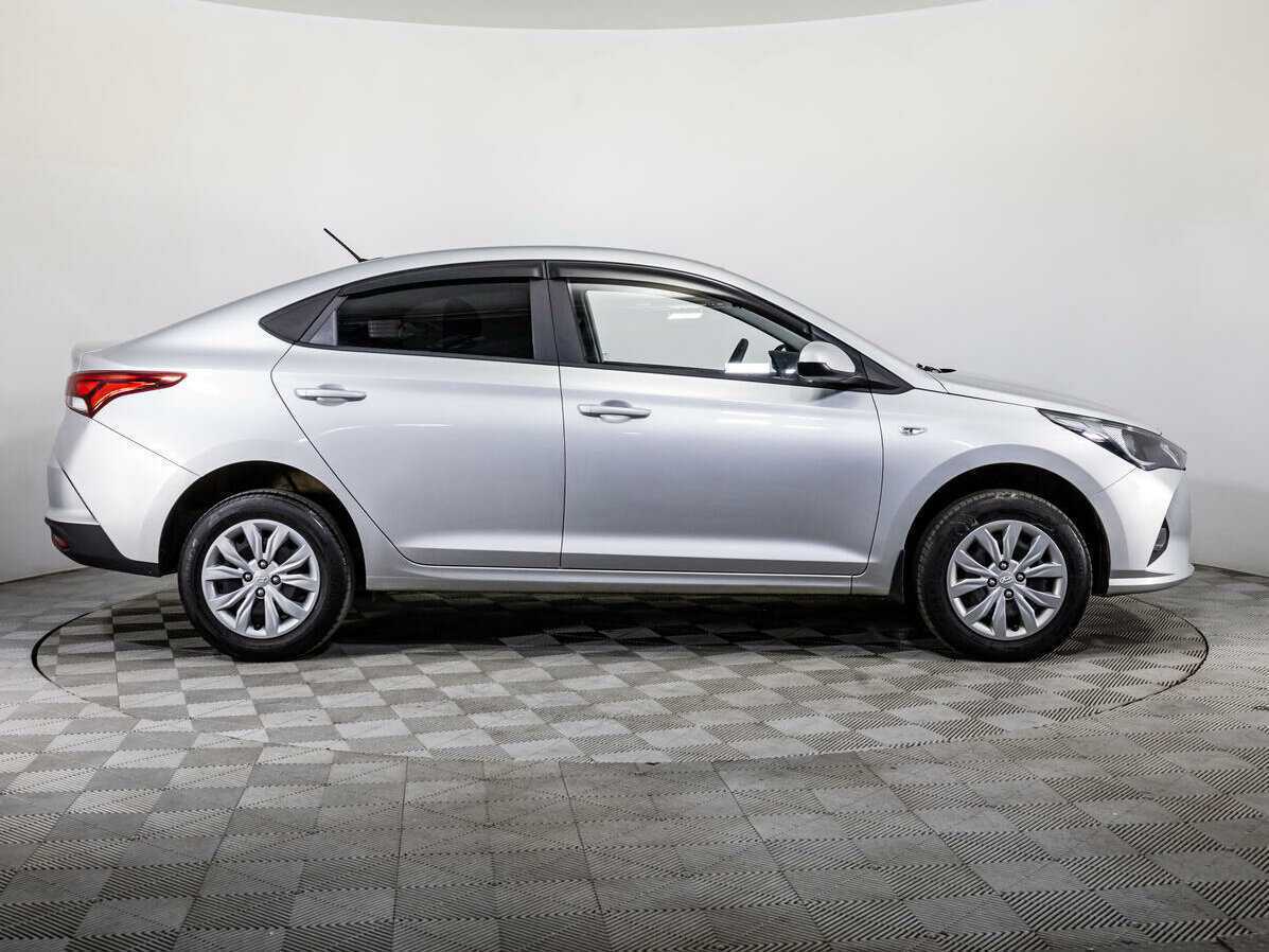 Hyundai Solaris б/у, 2022, Автоматическая. Фото: #3