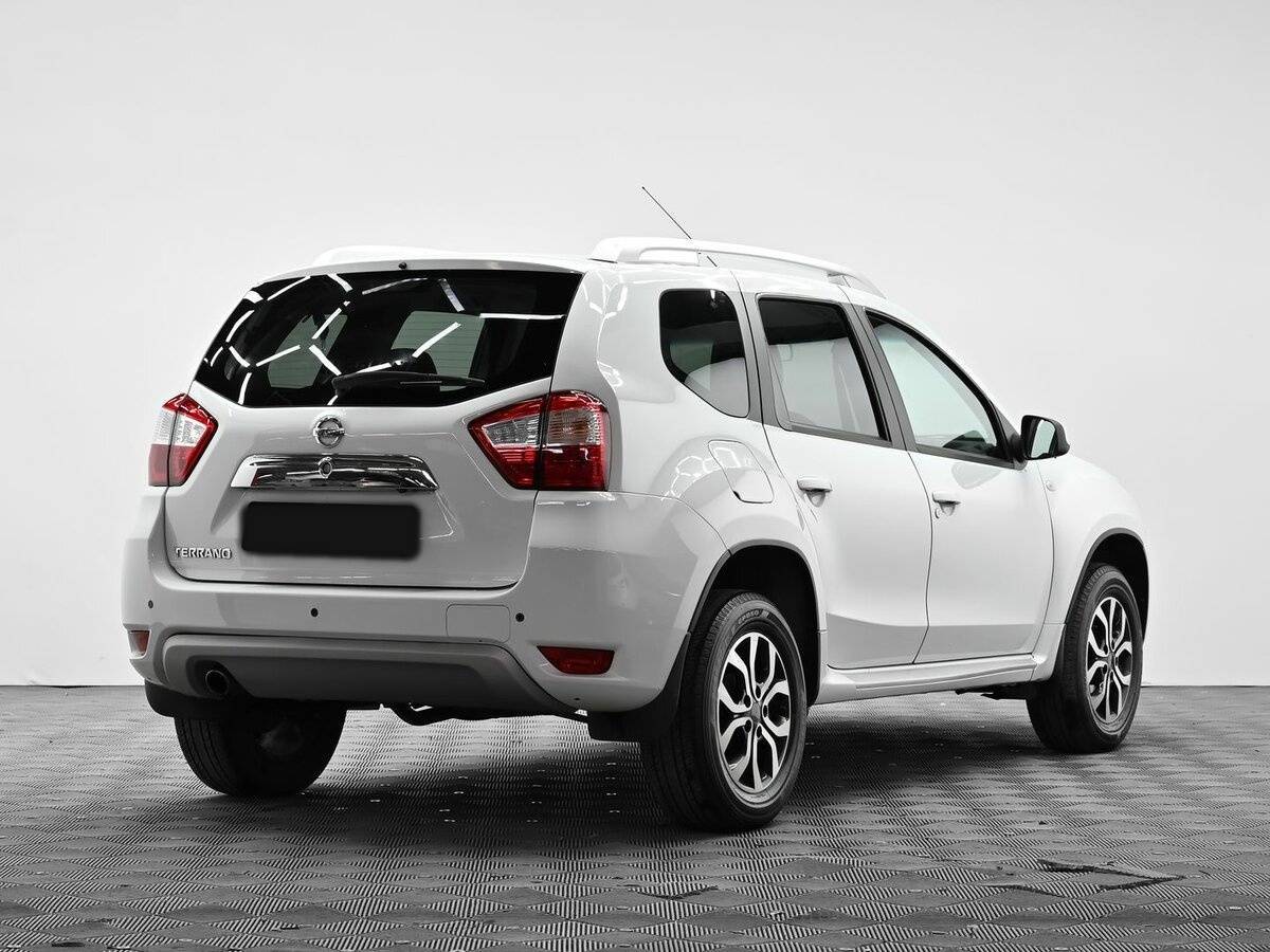 Nissan Terrano б/у, 2017, Автоматическая. Фото: #3