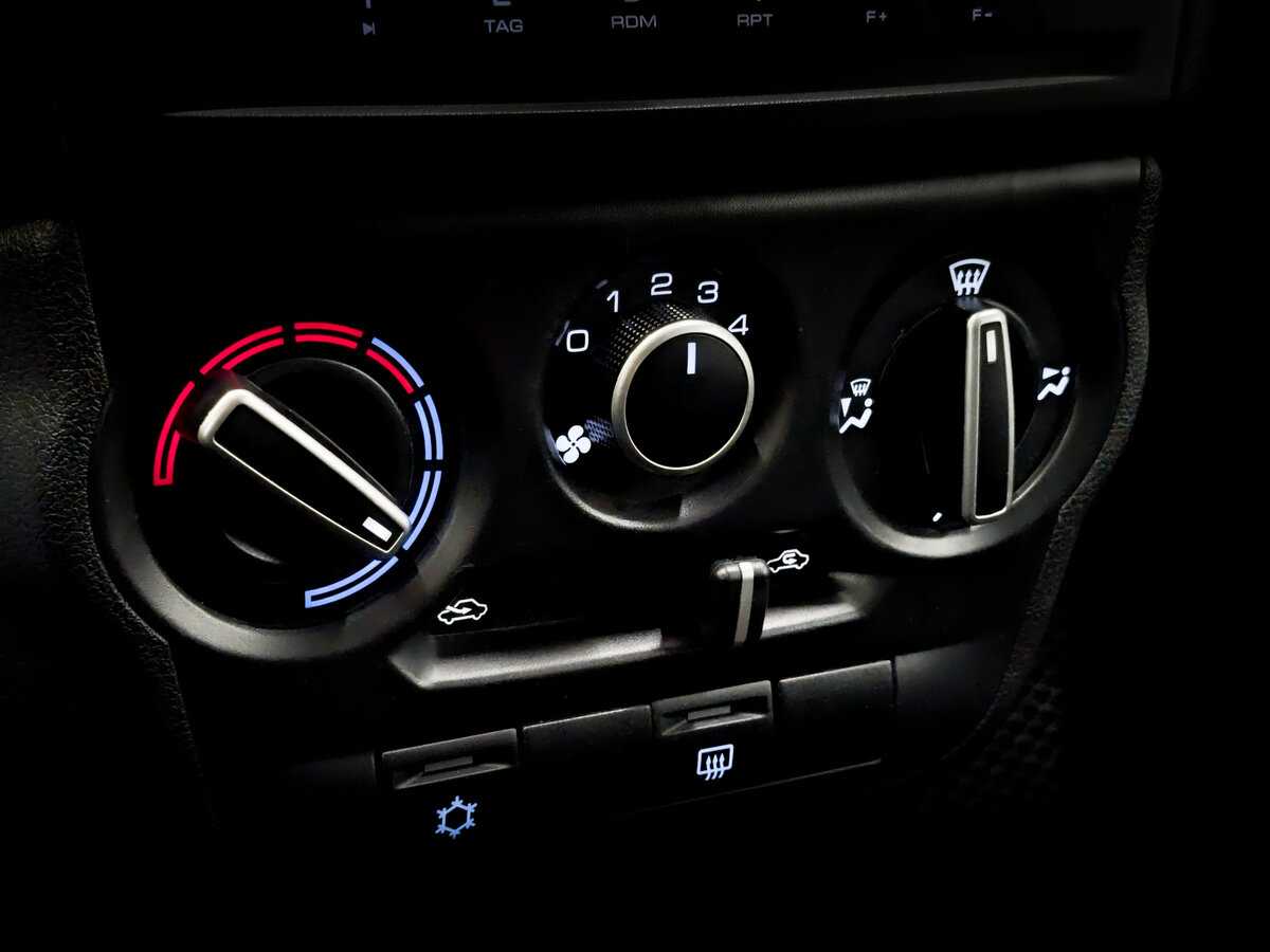 Lada (ВАЗ) Granta б/у, 2020, Механическая. Фото: #24