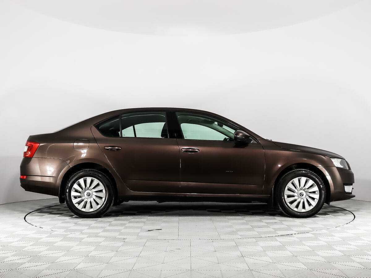 Skoda Octavia б/у, 2016, Роботизированная. Фото: #3