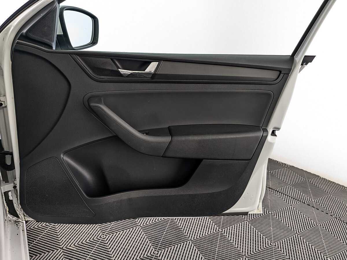 Skoda Rapid б/у, 2019, Механическая. Фото: #23
