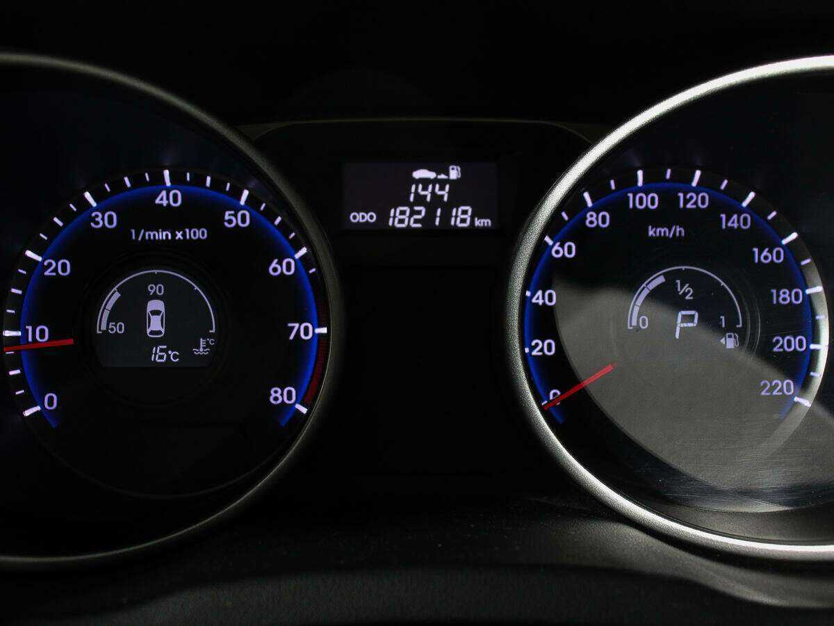 Hyundai ix35 б/у, 2013, Автоматическая. Фото: #8