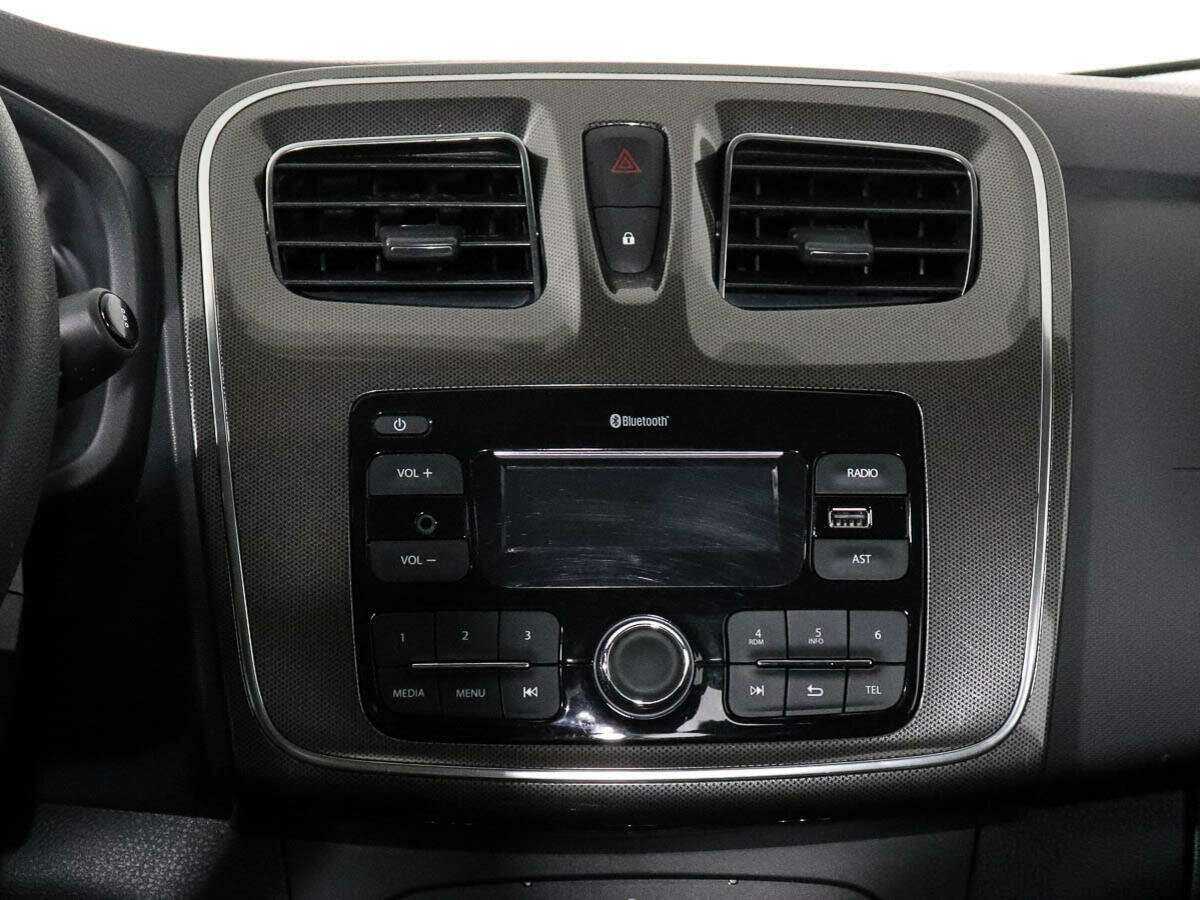 Renault Logan б/у, 2020, Вариатор. Фото: #9