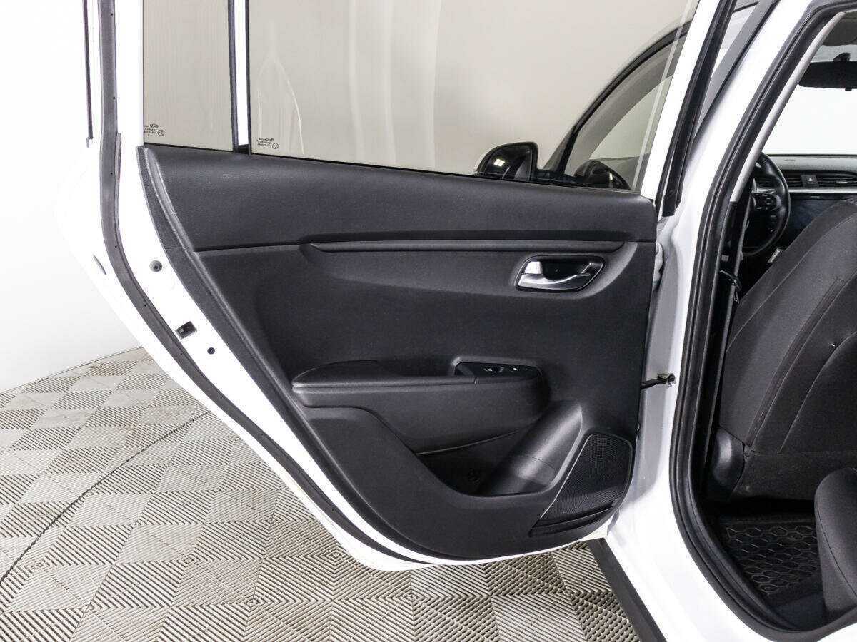 Kia Rio б/у, 2021, Автоматическая. Фото: #23