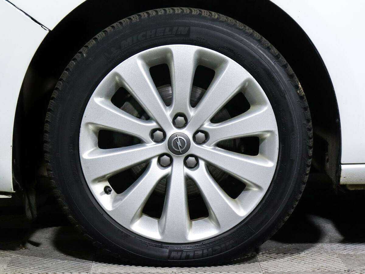 Opel Astra б/у, 2014, Автоматическая. Фото: #14