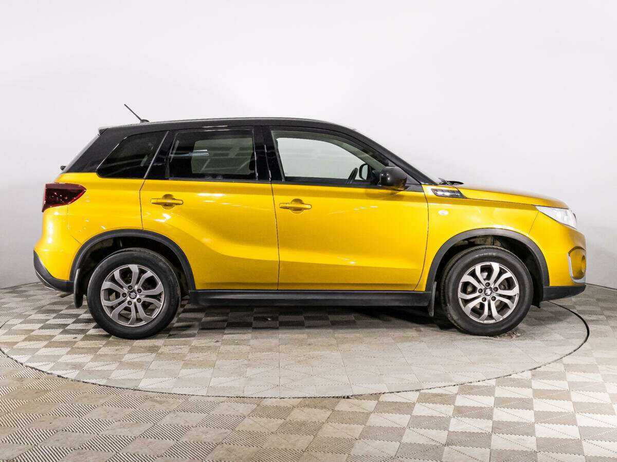 Suzuki Vitara б/у, 2019, Автоматическая. Фото: #3