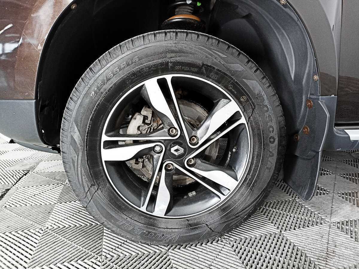 Renault Duster б/у, 2016, Механическая. Фото: #17