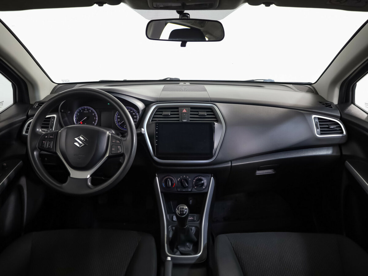 Suzuki SX4 б/у, 2017, Механическая. Фото: #7