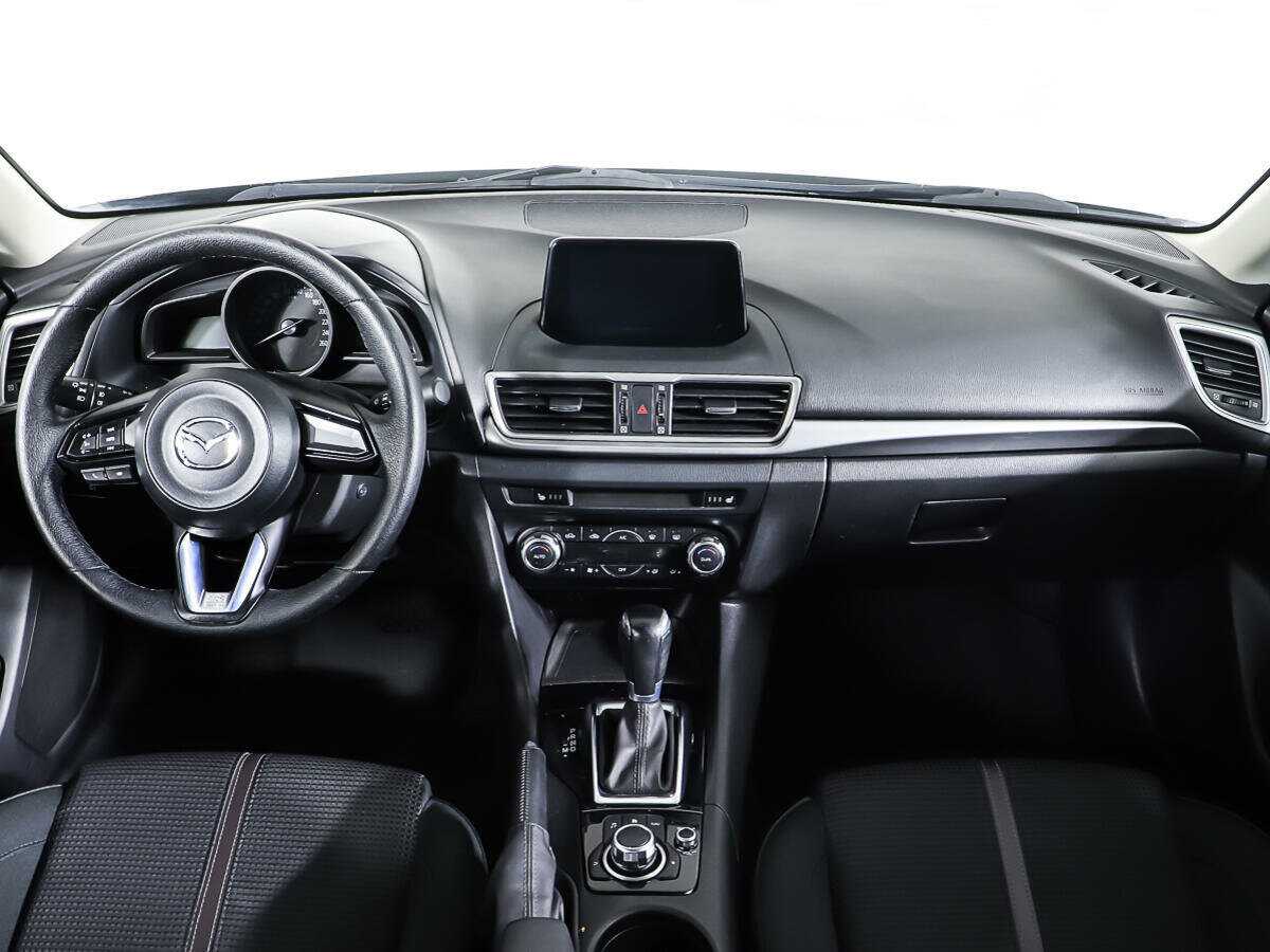 Mazda 3 б/у, 2017, Автоматическая. Фото: #10