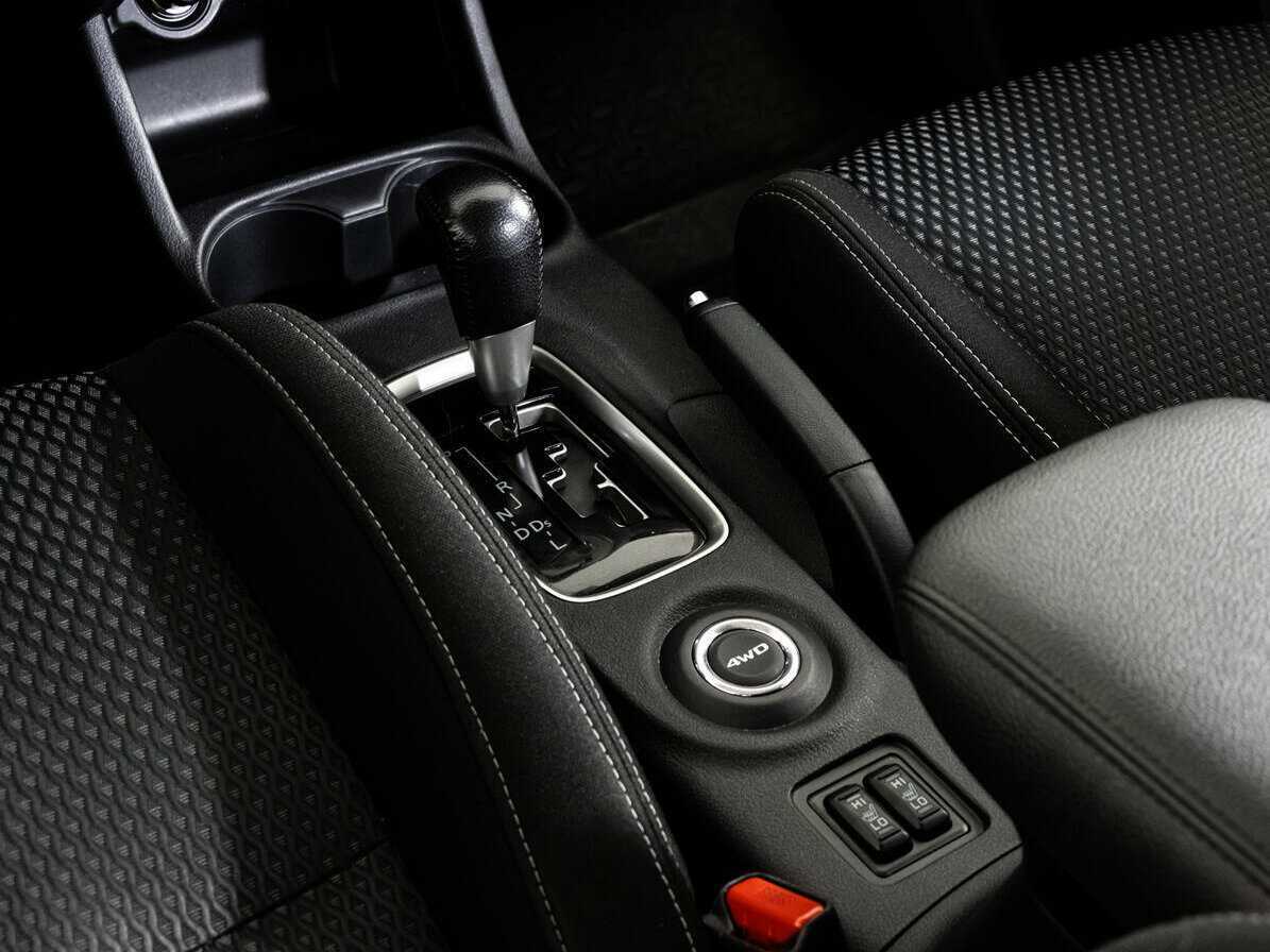 Mitsubishi Outlander б/у, 2016, Вариатор. Фото: #8