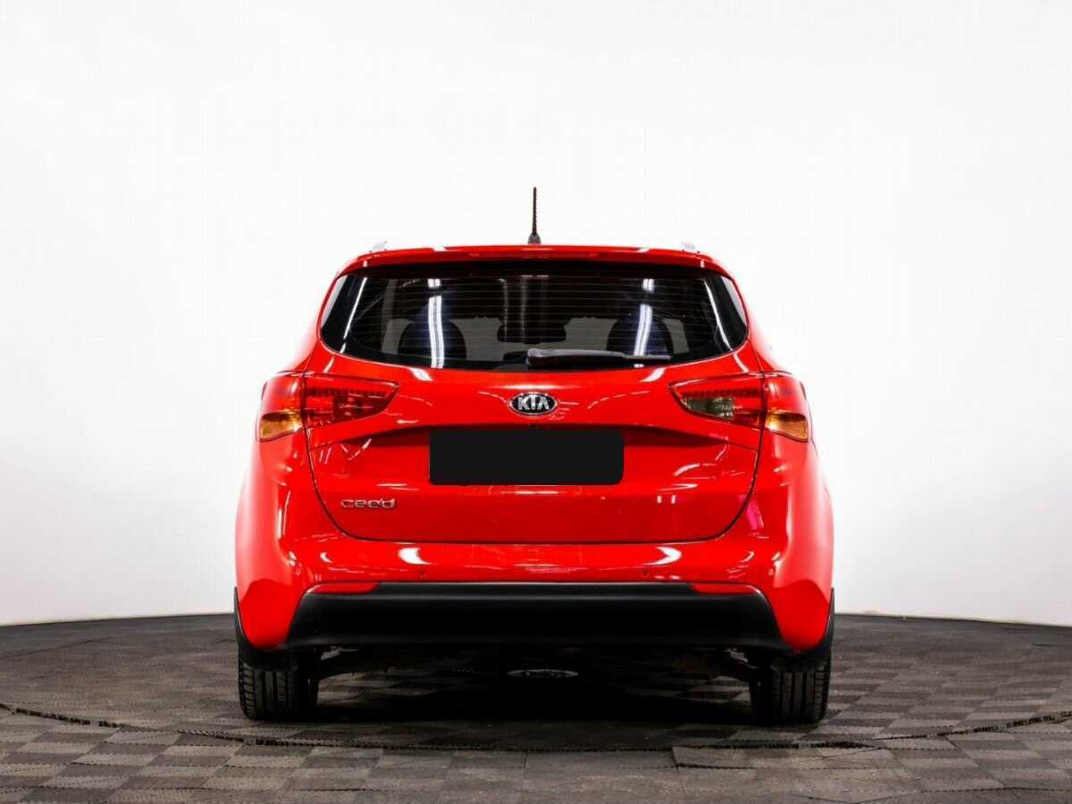 Kia Ceed б/у, 2014, Автоматическая. Фото: #4