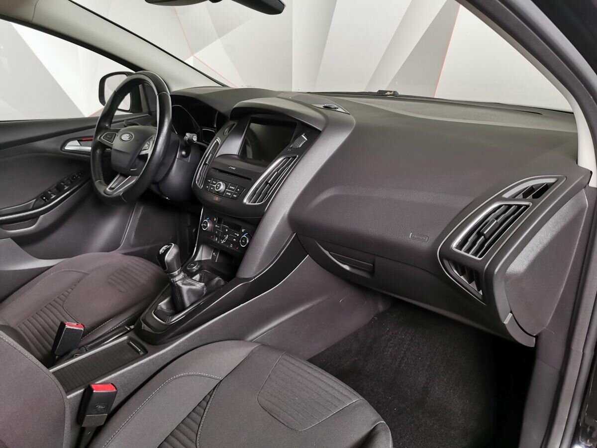 Ford Focus б/у, 2018, Механическая. Фото: #8