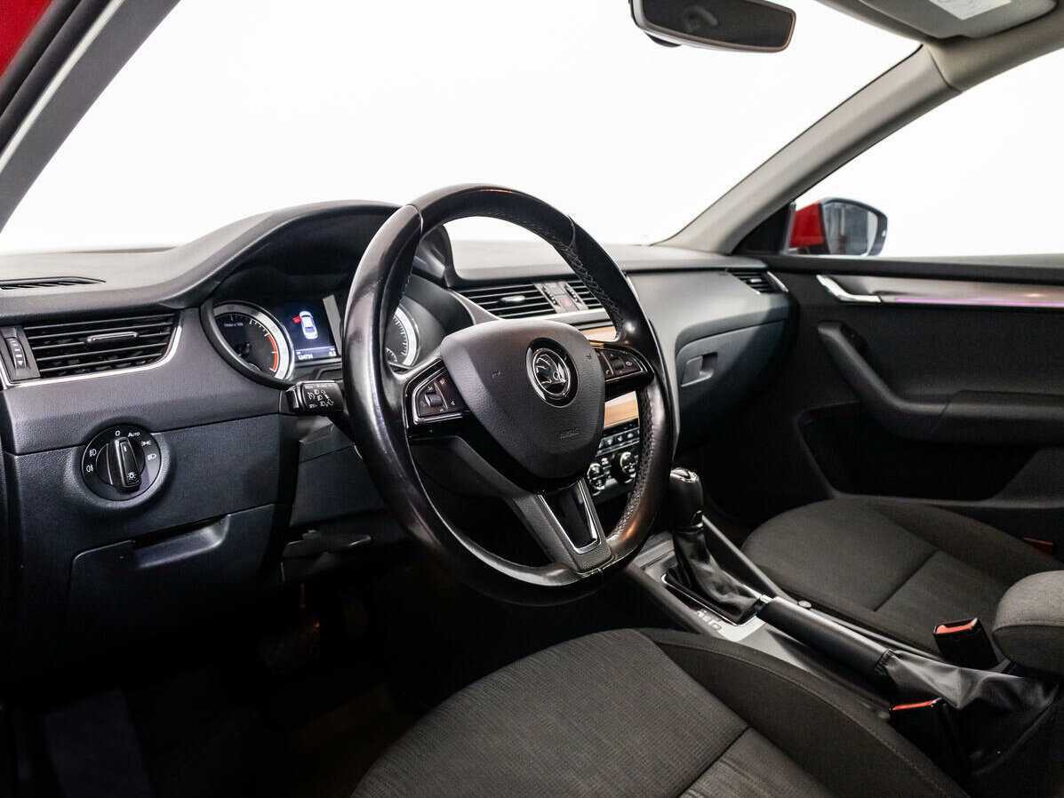 Skoda Octavia б/у, 2017, Автоматическая. Фото: #9