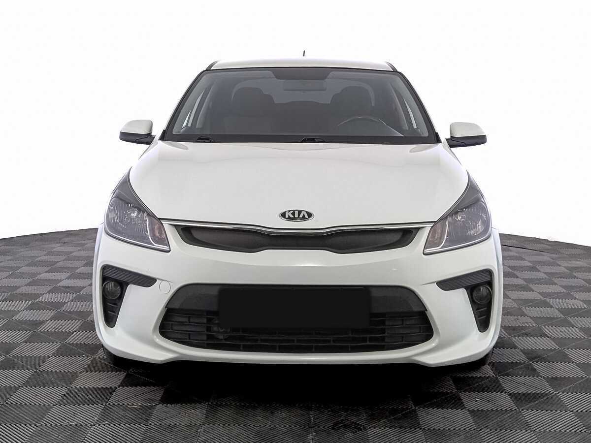 Kia Rio б/у, 2018, Механическая. Фото: #1