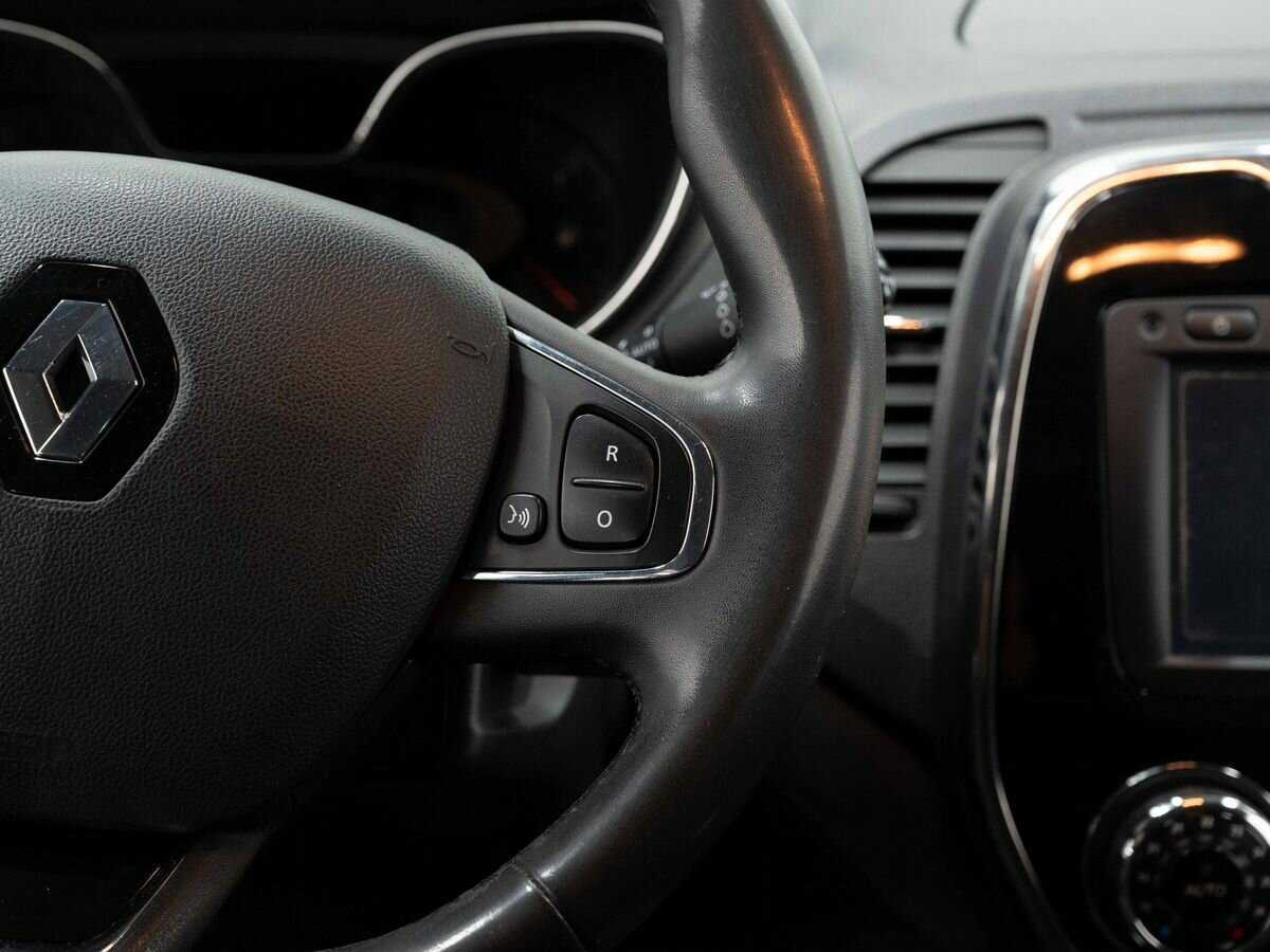 Renault Kaptur б/у, 2017, Автоматическая. Фото: #15