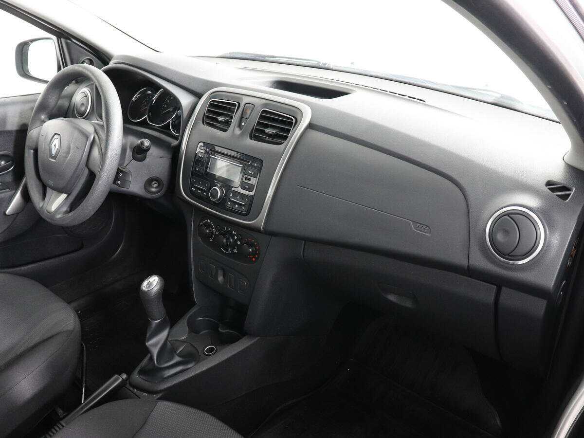 Renault Logan б/у, 2014, Механическая. Фото: #5