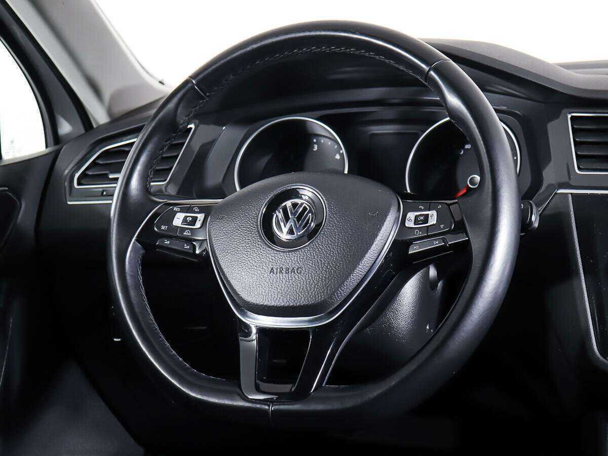 Volkswagen Tiguan б/у, 2018, Роботизированная. Фото: #13