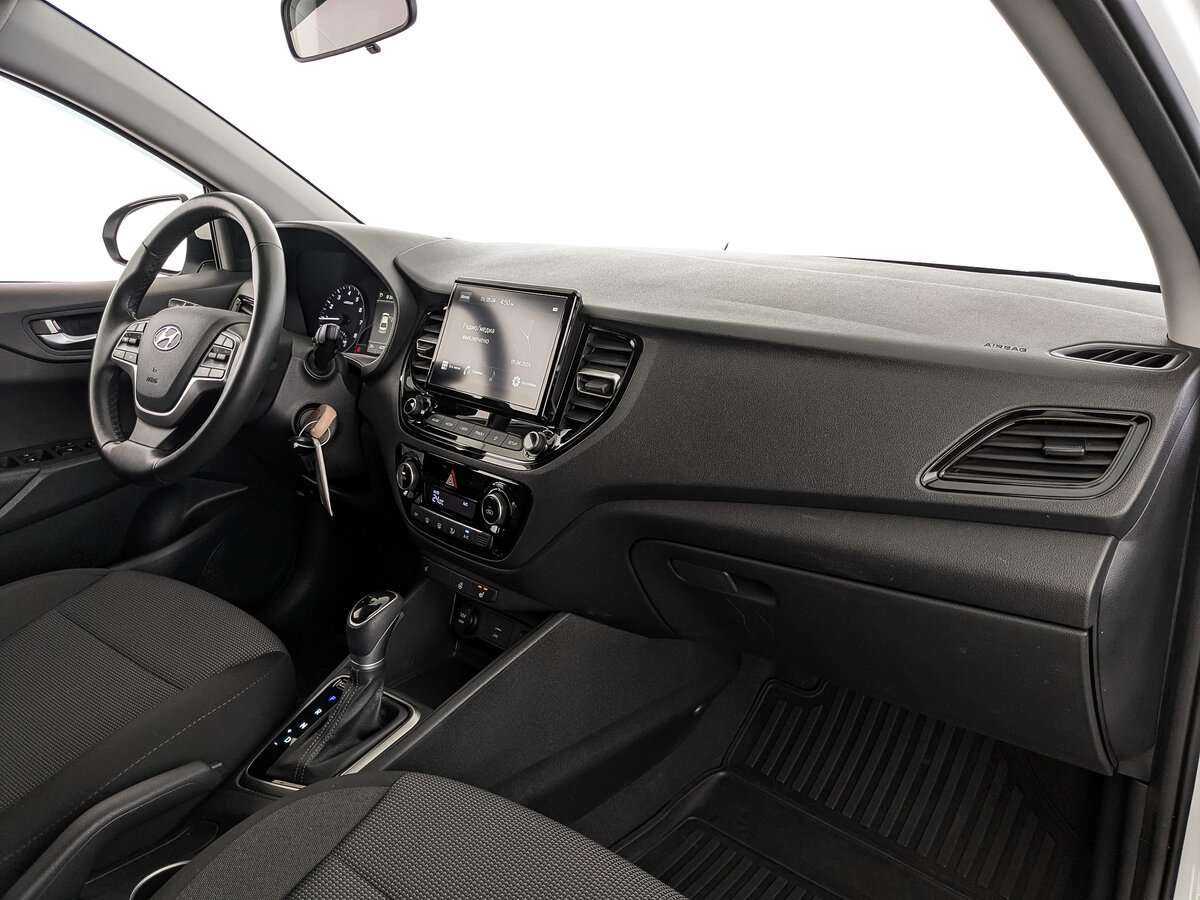 Hyundai Solaris б/у, 2020, Автоматическая. Фото: #12