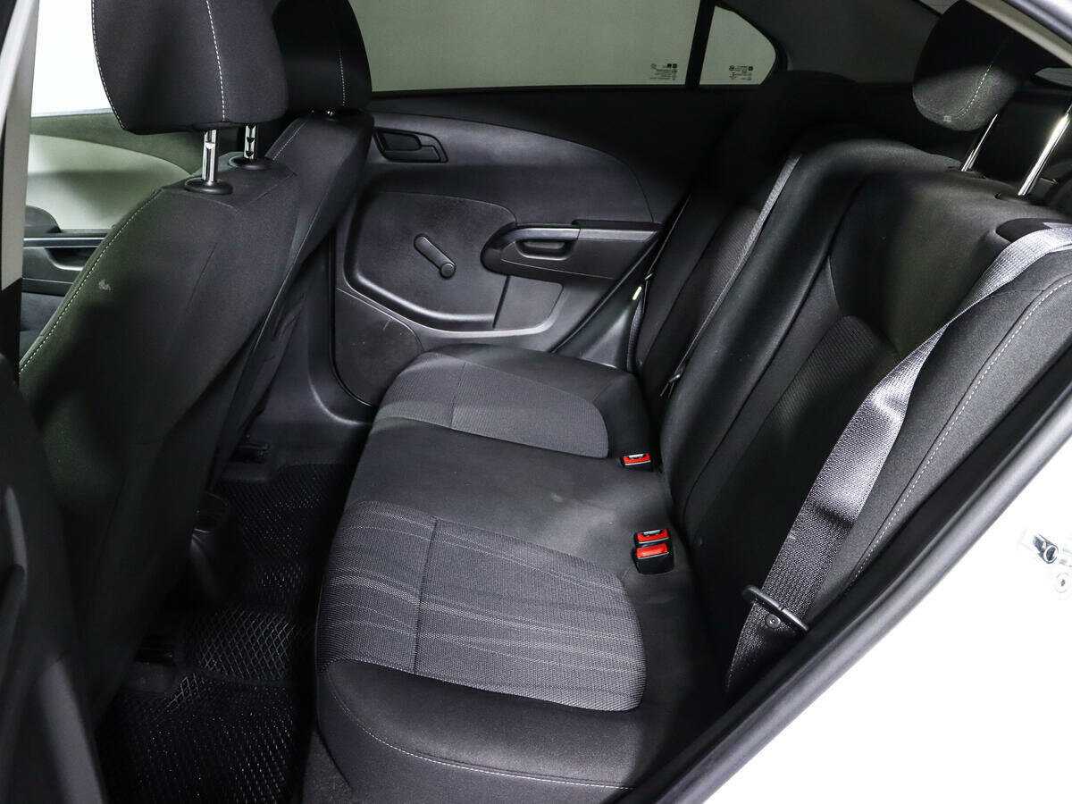 Chevrolet Aveo б/у, 2012, Механическая. Фото: #7