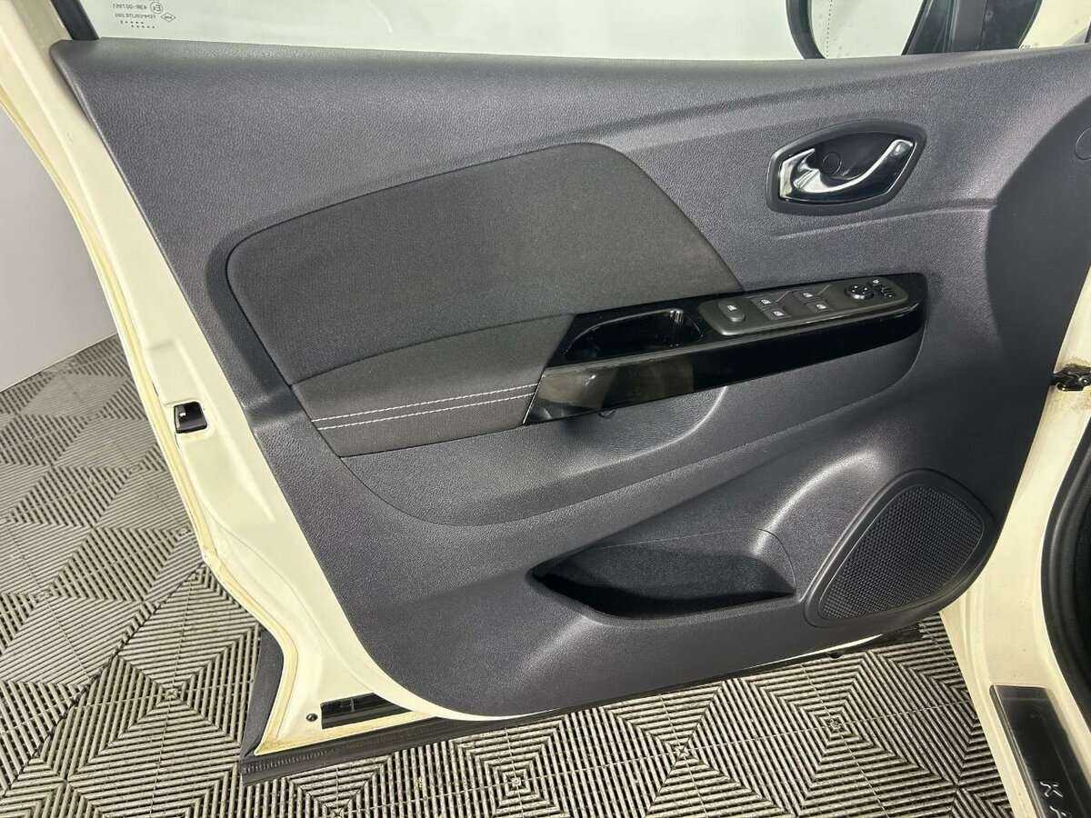 Renault Kaptur б/у, 2019, Автоматическая. Фото: #7