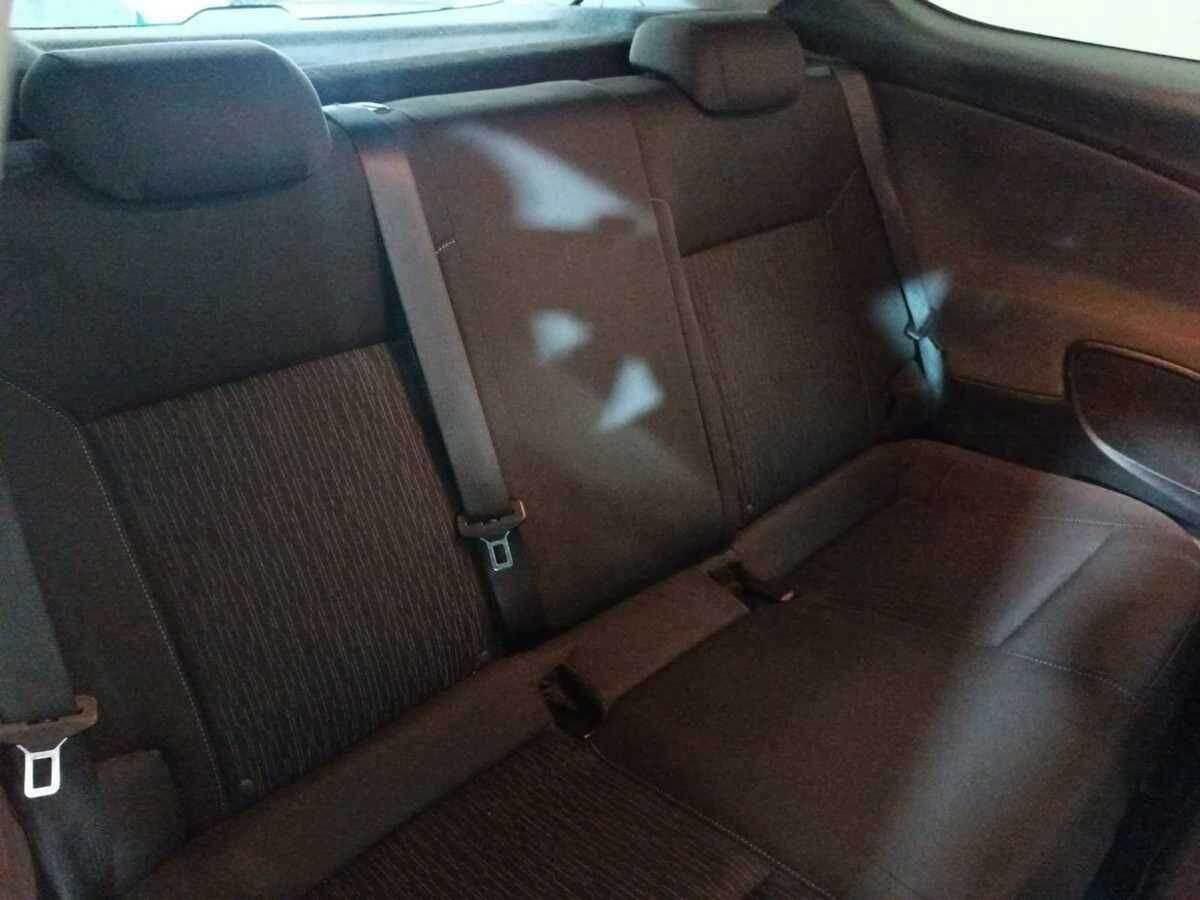 Opel Astra б/у, 2013, Механическая. Фото: #9