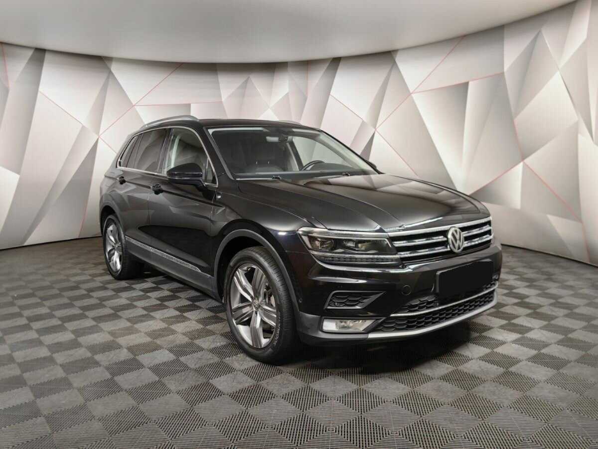 Volkswagen Tiguan б/у, 2017, Роботизированная. Фото: #2