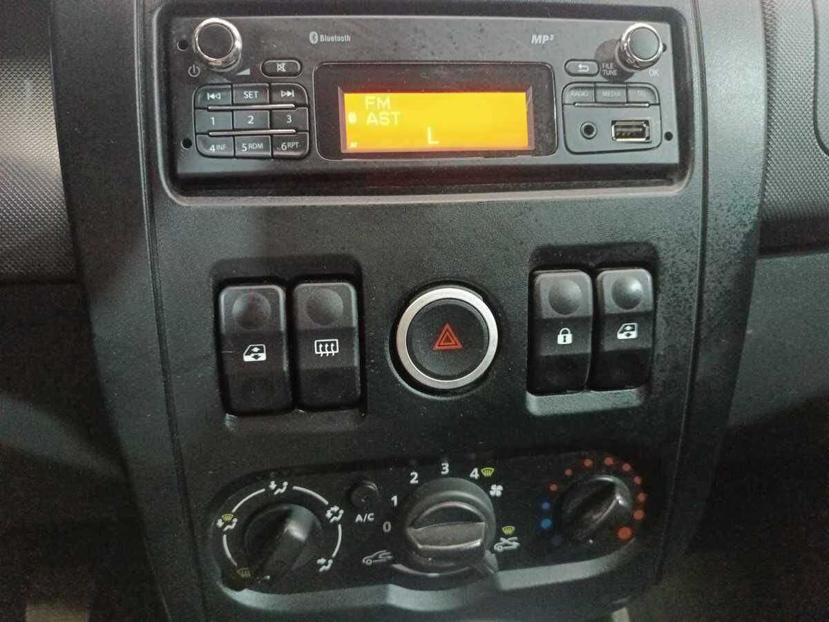 Lada (ВАЗ) Largus б/у, 2018, Механическая. Фото: #12