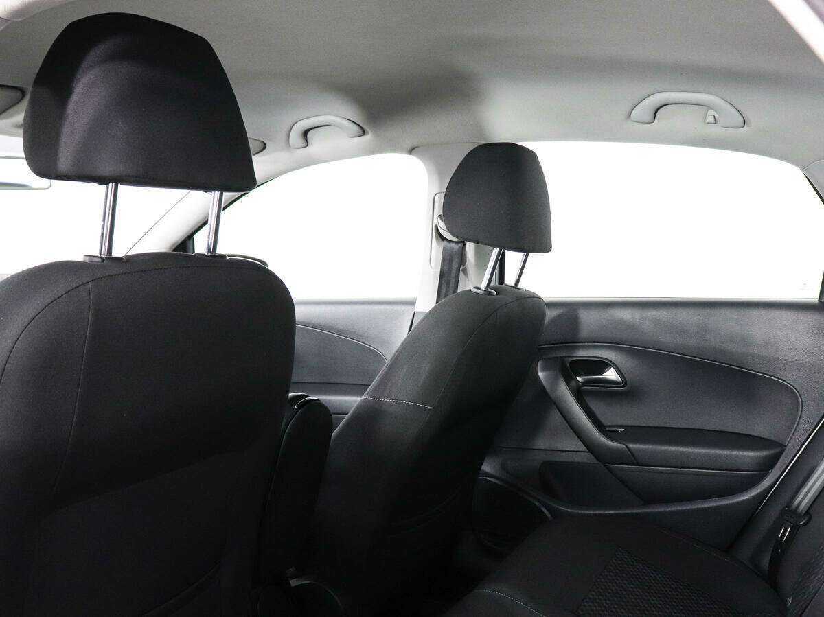 Volkswagen Polo б/у, 2016, Автоматическая. Фото: #11