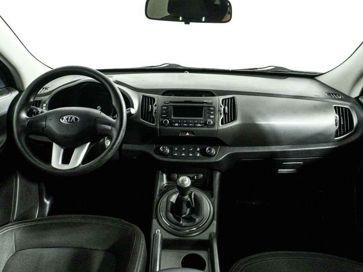 Kia Sportage б/у, 2012, Механическая. Фото: #12