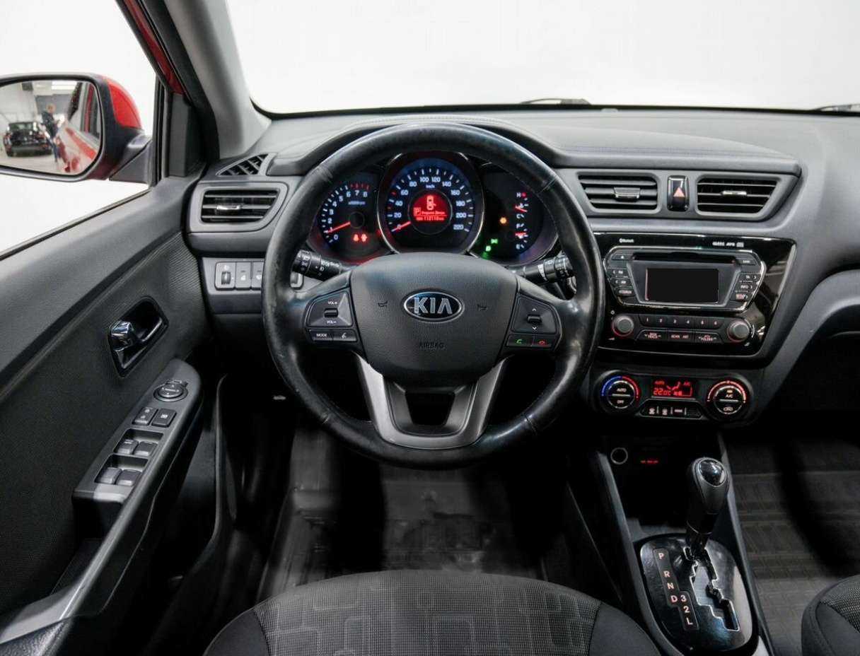 Kia Rio б/у, 2013, Автоматическая. Фото: #9