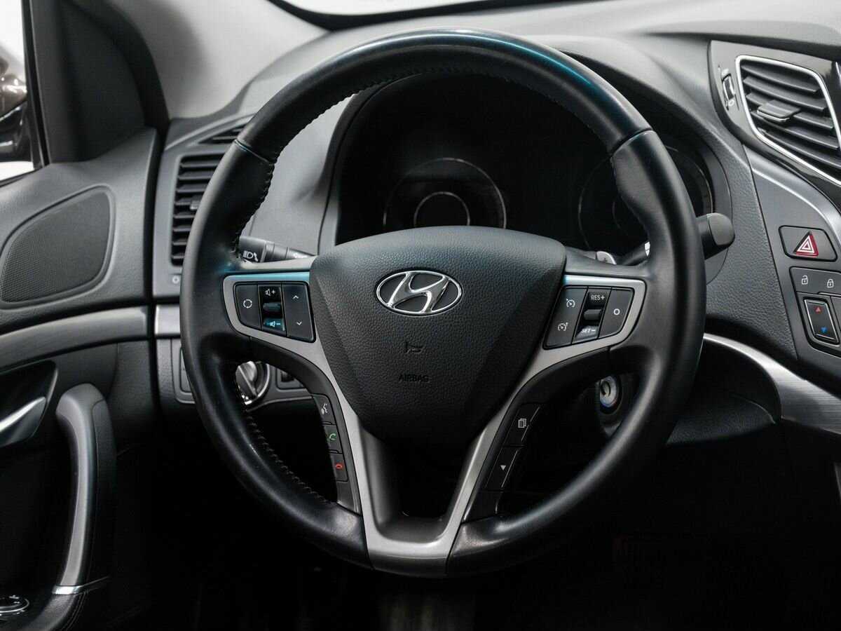 Hyundai i40 б/у, 2016, Автоматическая. Фото: #11