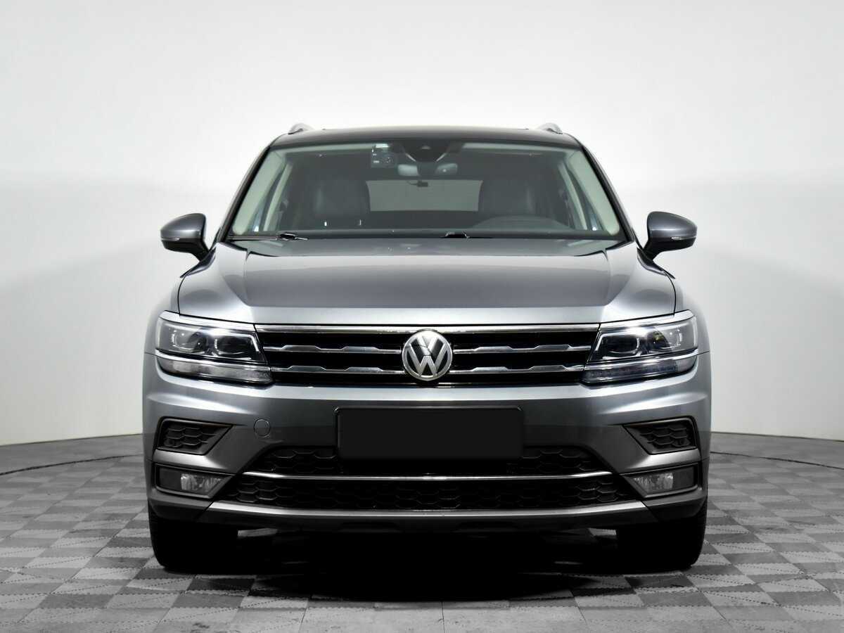 Volkswagen Tiguan б/у, 2020, Роботизированная. Фото: #1