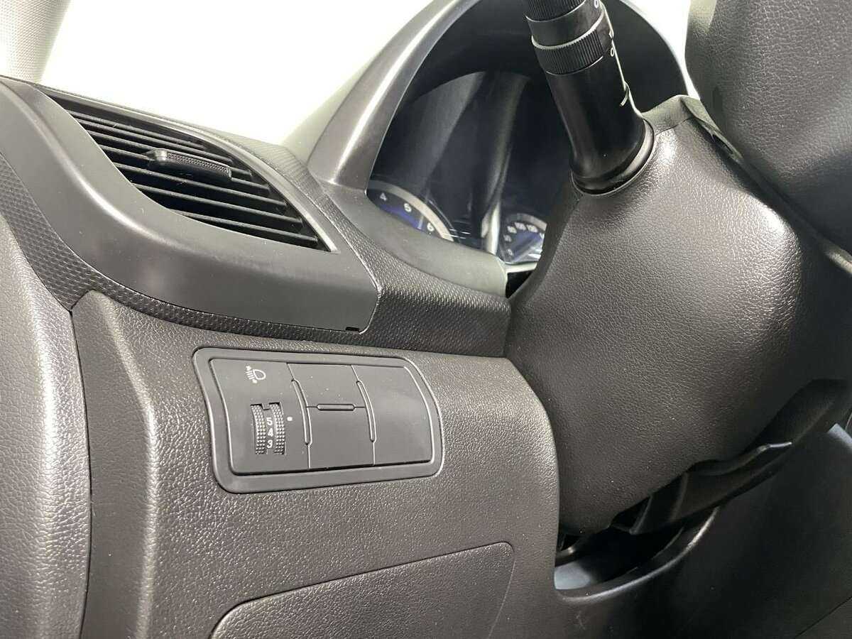 Hyundai Solaris б/у, 2014, Механическая. Фото: #8