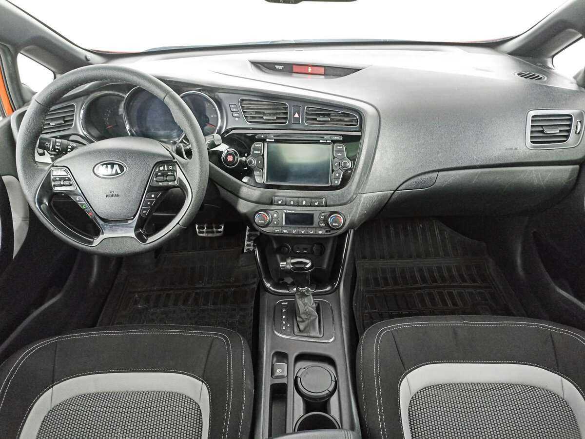 Kia Ceed б/у, 2013, Автоматическая. Фото: #11