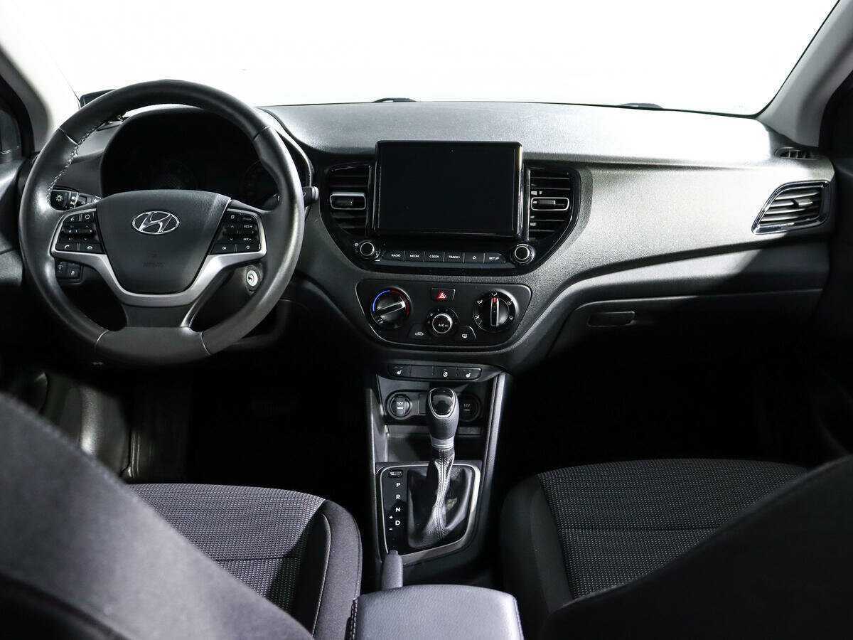 Hyundai Solaris б/у, 2021, Автоматическая. Фото: #9