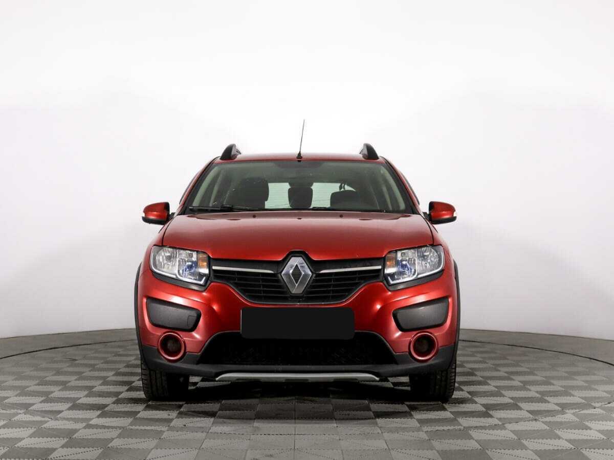 Renault Sandero б/у, 2015, Механическая. Фото: #1
